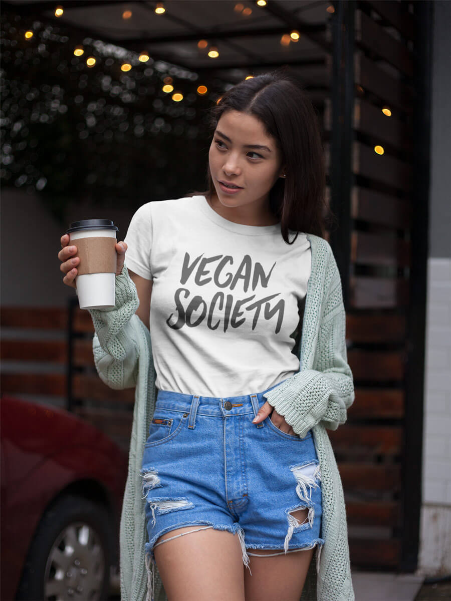 t-shirt-mockup-placeit