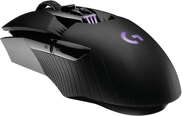 https://blog.placeit.net/wp-content/uploads/2021/04/Logitech-G900-Chaos-Spectrum.jpg