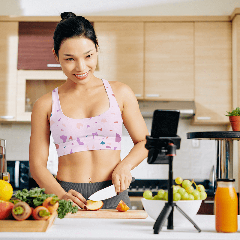 Sports Bra Mockup Of A Woman Content Creator Broadcasting A Nutrition Show