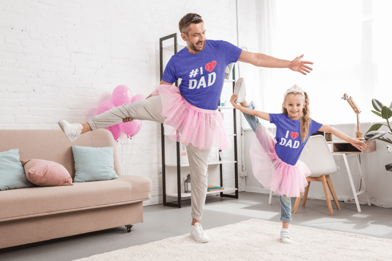 T Shirt Mockup Of A Dad Playing With His Little Girl On Father's Day
