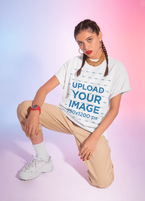 Oversized T Shirt Mockup Of A Woman In A Streetwear Outfit