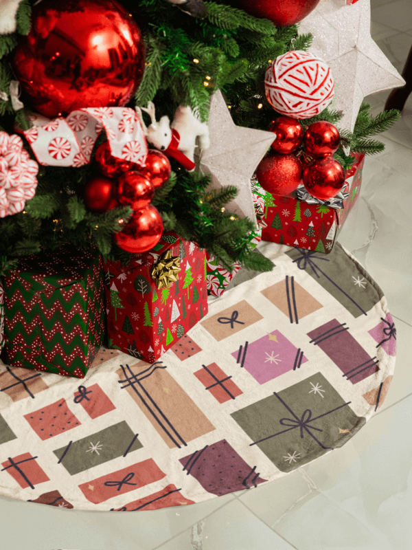 Home Decor Mockup Of A Sublimated Christmas Tree Skirt Placed On The Floor