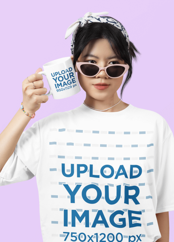 Oversized Tee Mockup Of A Teenage Girl Putting An 11 Oz Mug Close To Her Face